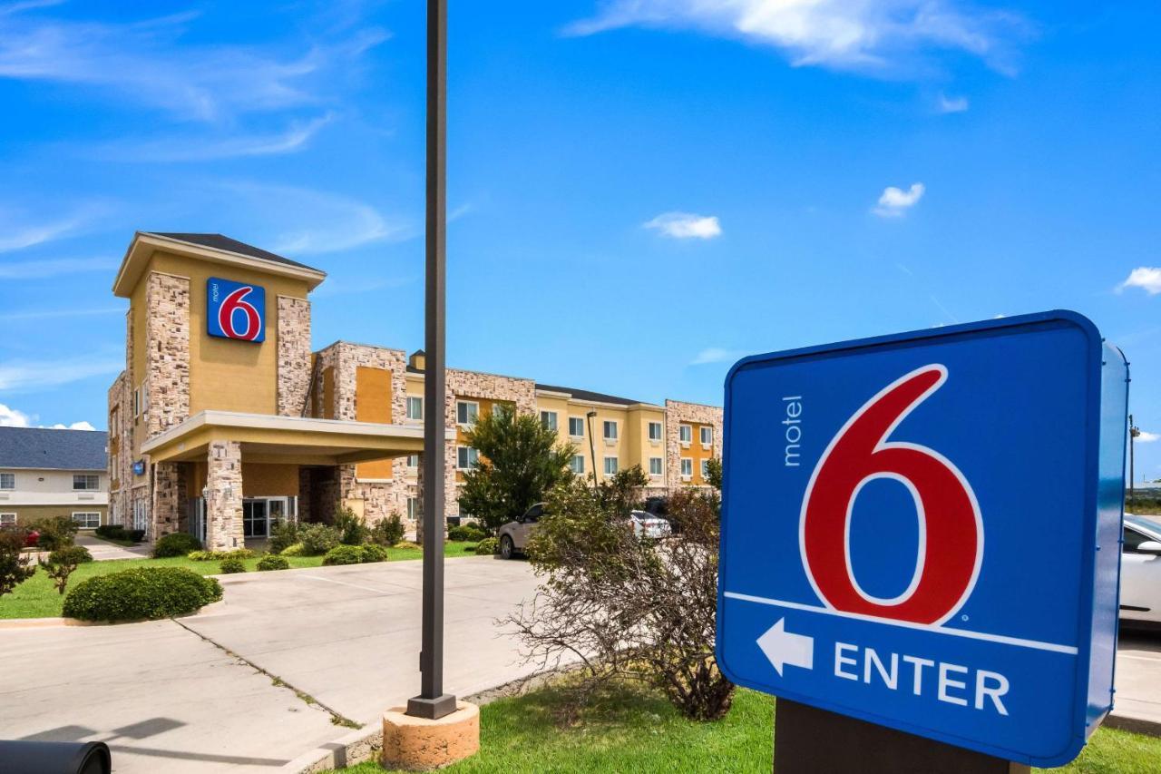 Motel 6-Mineral Wells, Tx מראה חיצוני תמונה